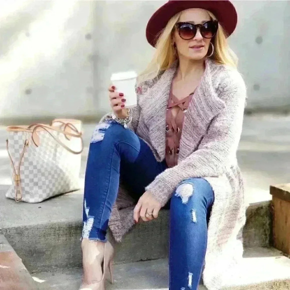 JENNIFER Soft Fuzzy Cardigan - Rose - Picture 2 of 5